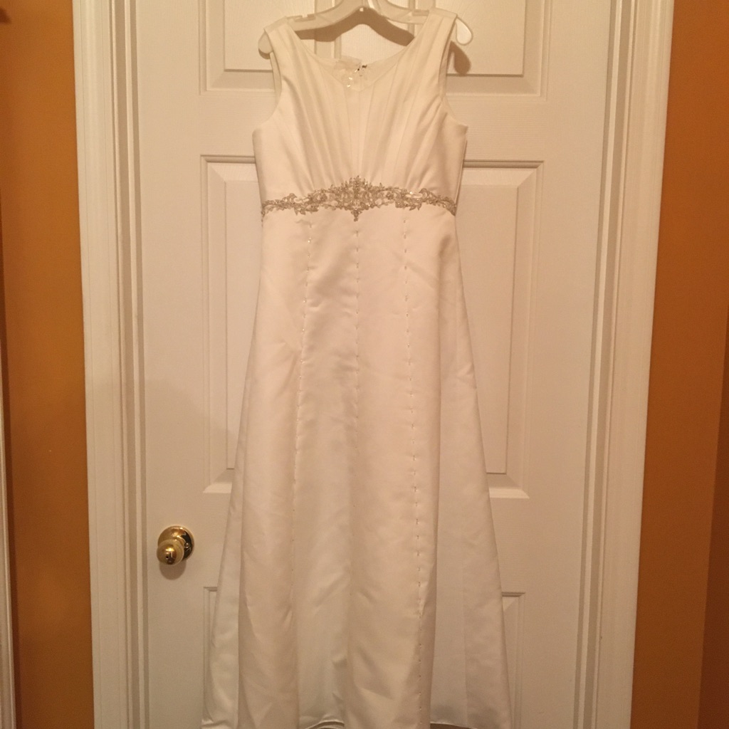 !!Mid-Month Big Sale!! Ivory Junior Bride Gown